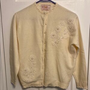 Vintage Imperial Cream Hand Embroidered Cardigan Lambs Wool Sweater